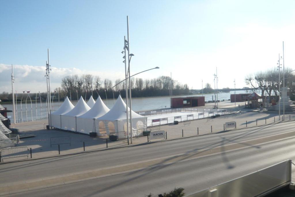 Hotel Quai De Saone Mâcon Buitenkant foto